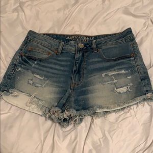 Size 12 AE hi rise festival short EUC